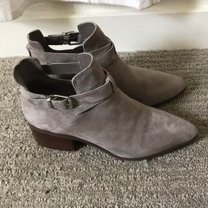 Steve Madden defiant pointed toe boot